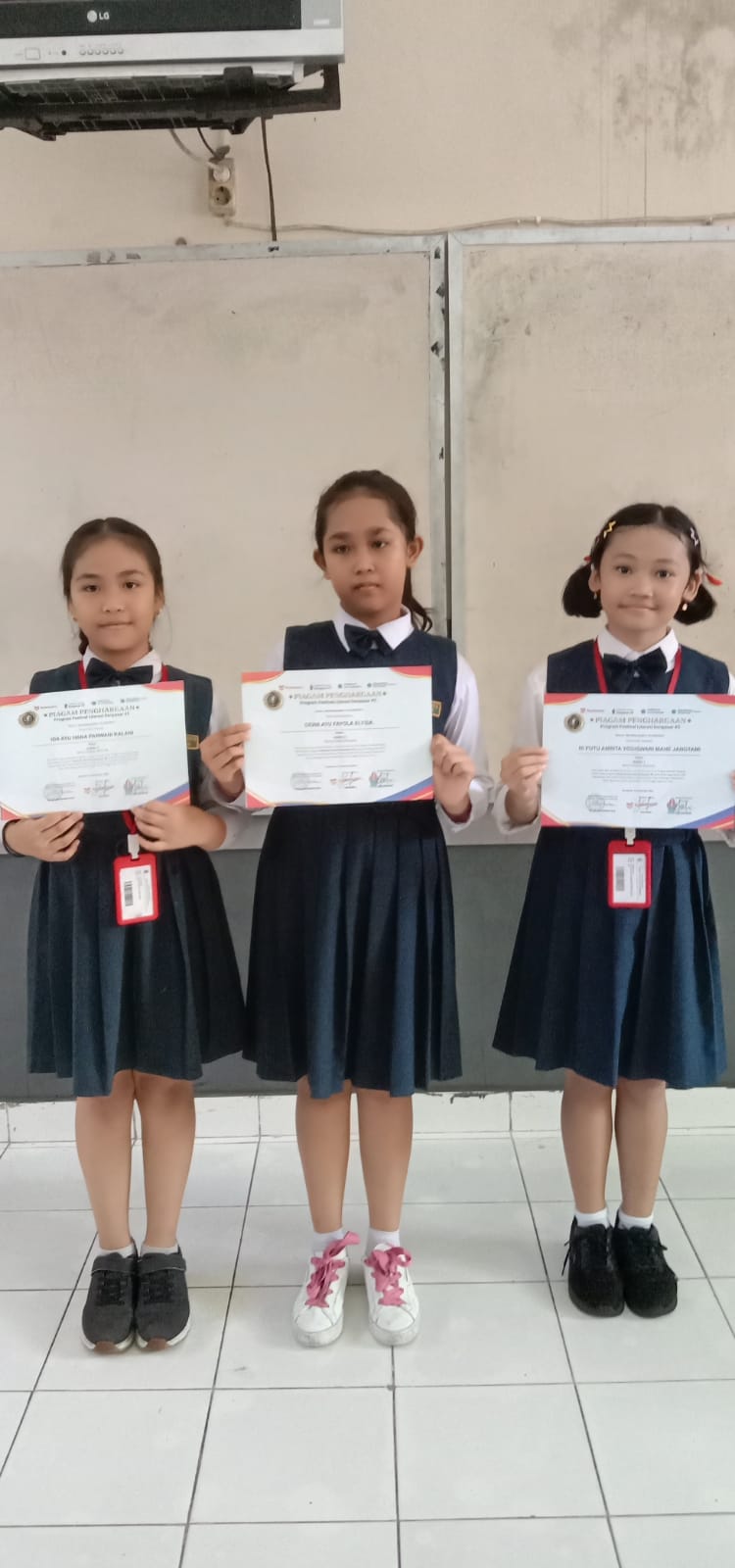 1. Prestasi Siswa Kelas 4